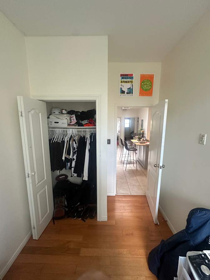 Santiago Cara's room