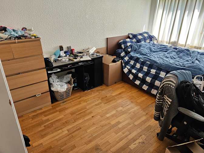 Joe's room