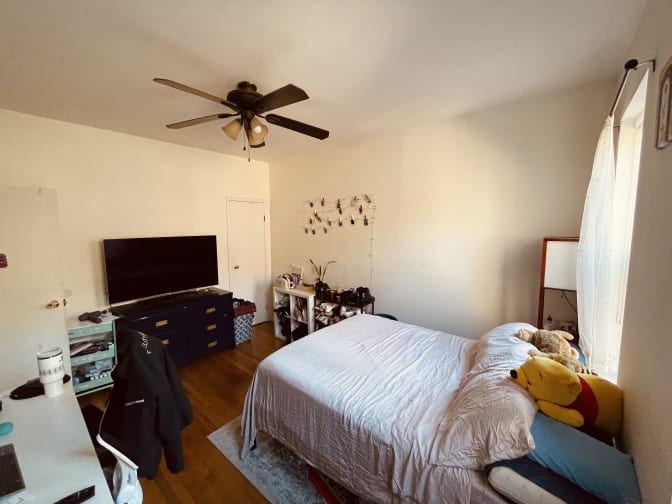 Emeli's room
