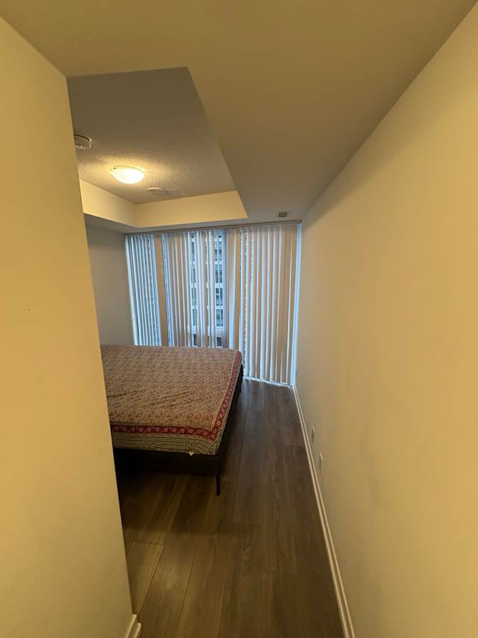 shaizaan prasla's room