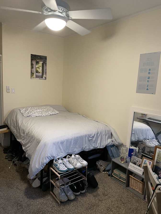 Shoshana's room