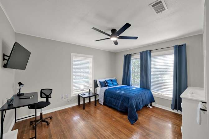 PadSplit's room