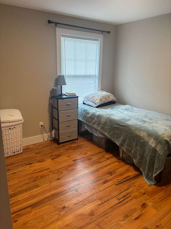 Paris's room