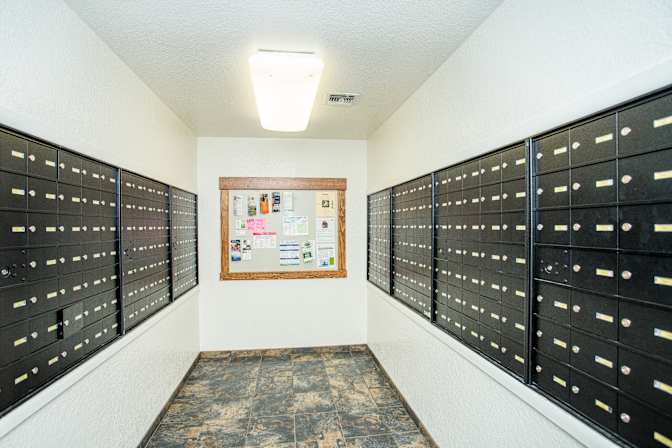 Woodlands Village Apartments's room