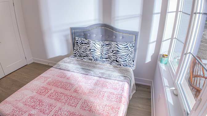 Kayle's room