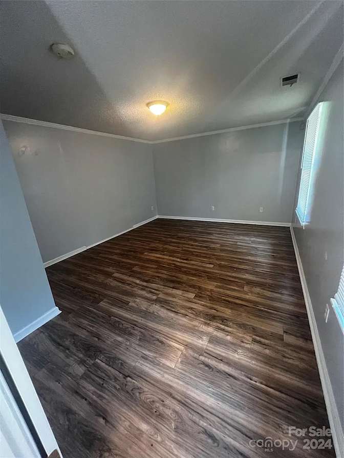 Alcove Rooms's room
