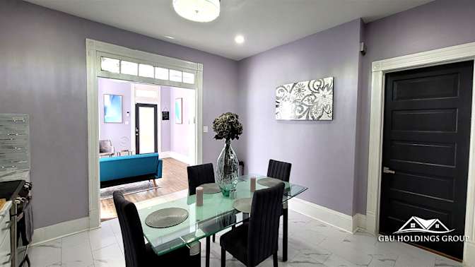 GBU Holdings Group's room