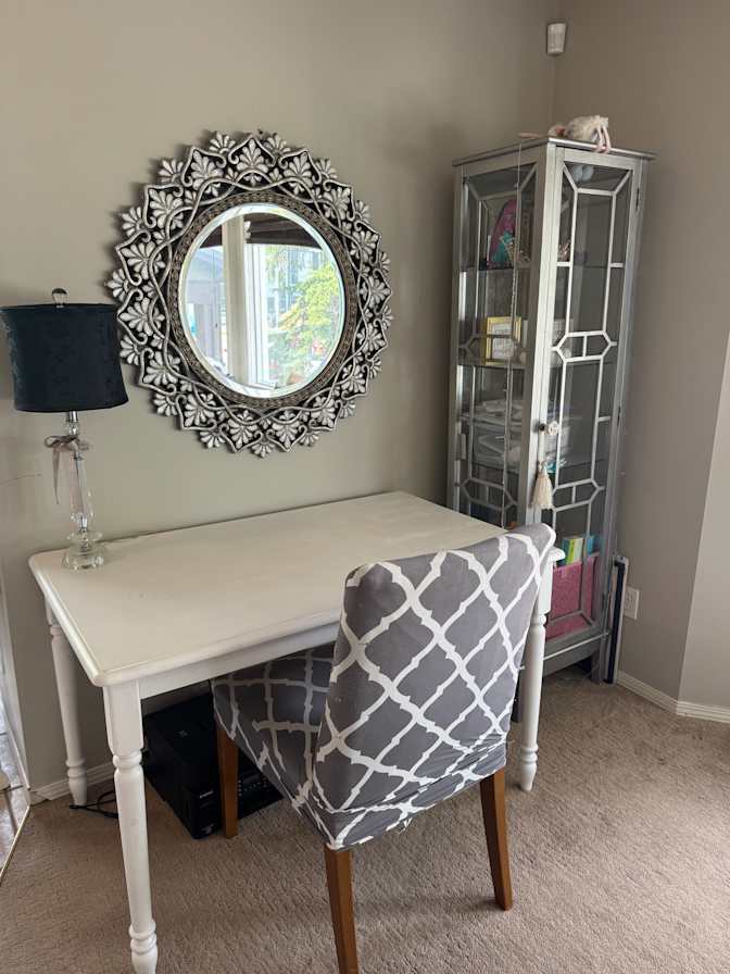 Courtney's room
