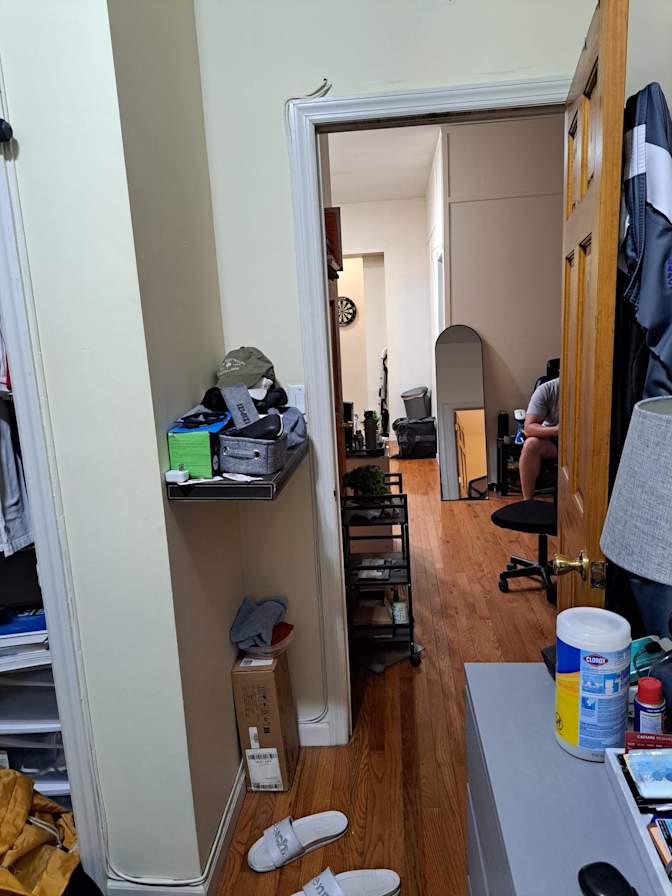 Juan's room