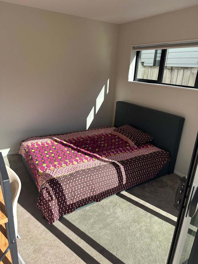 Dinesh Dayalan's room