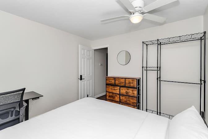 PadSplit's room