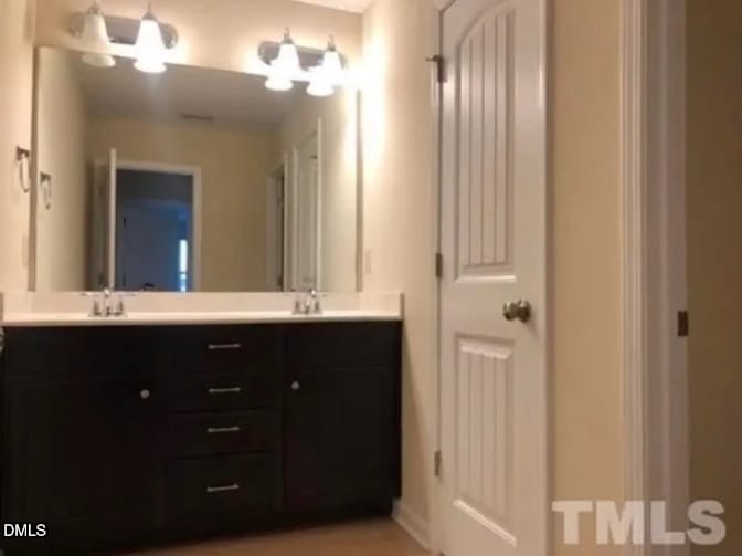 Alcove Rooms's room