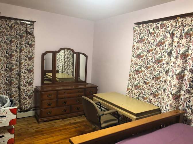 FRANCIS's room