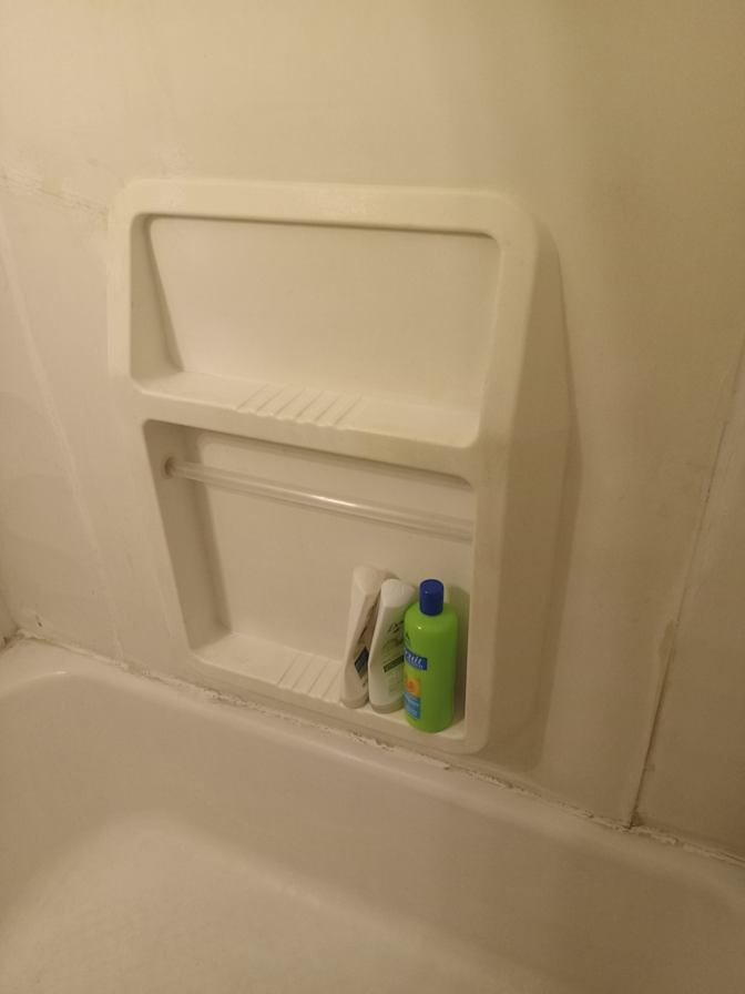 Rainbow Rooms's room