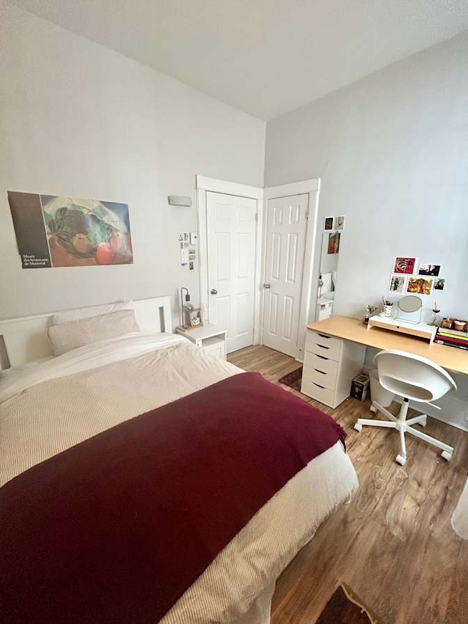 Nadia Sweeney's room