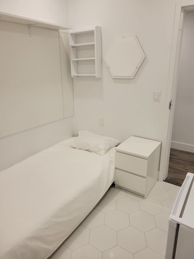Oliver's room