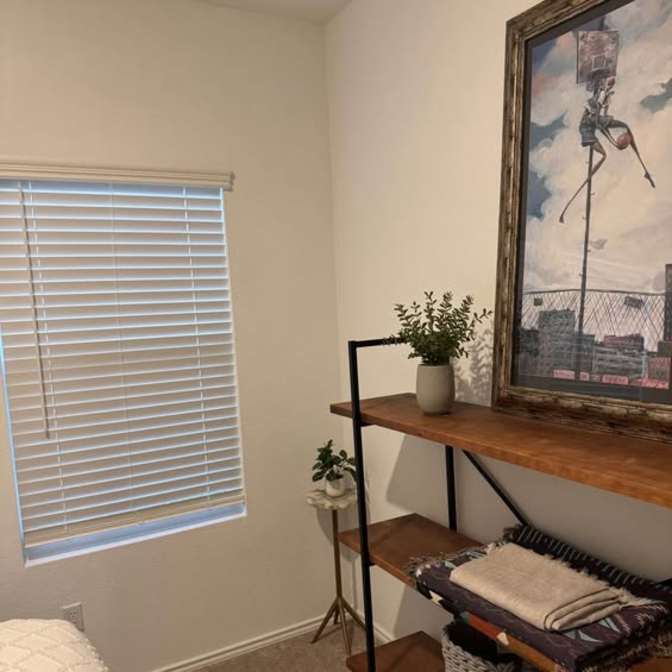 Arquil's room