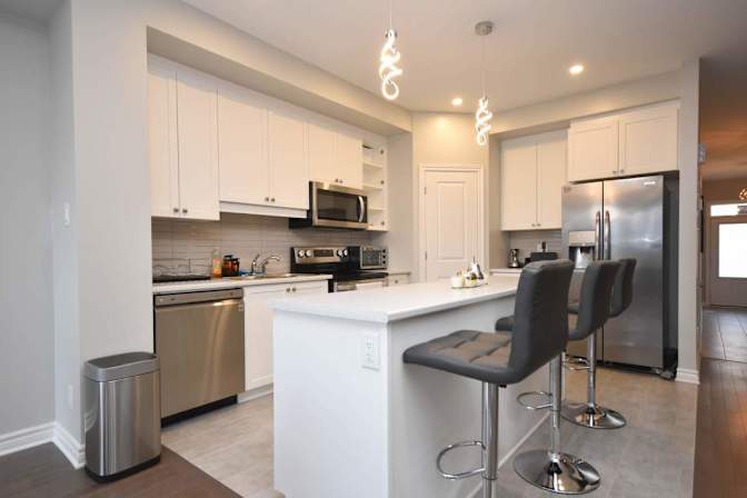 Rent In Ottawa Property Management Inc's room