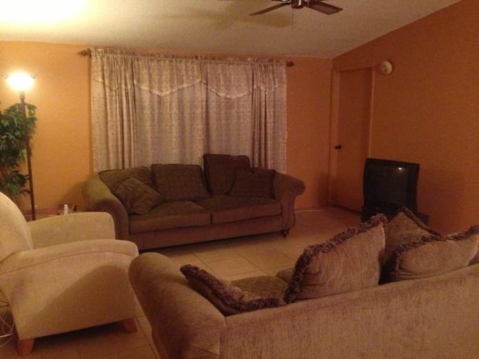 Dee's room