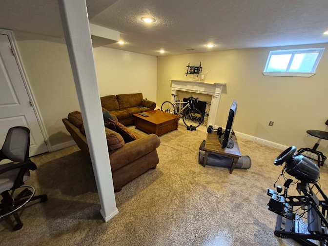 Maxwell's room