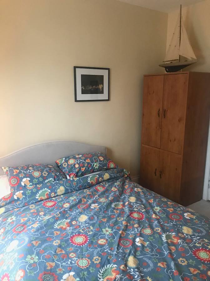 Ken's room