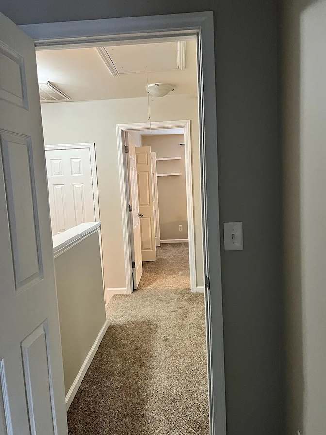 Alcove Rooms's room