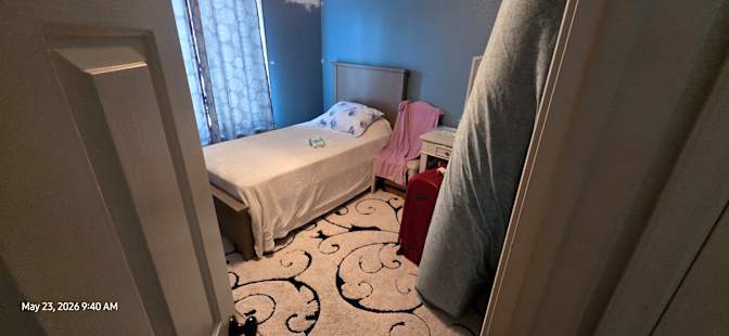 avelino's room