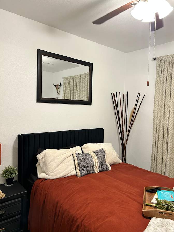 Lacey's room