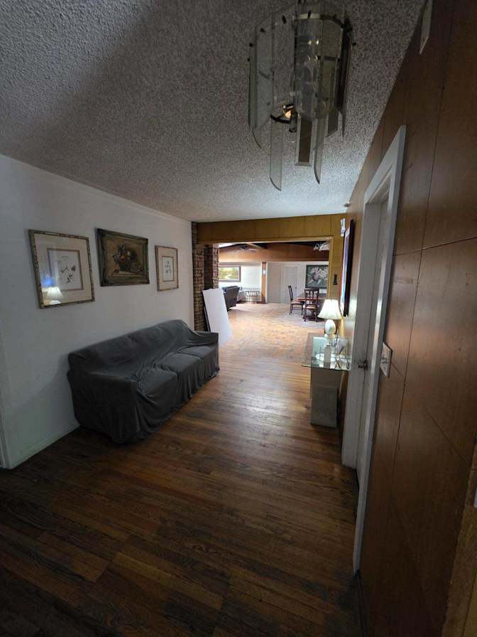 Ron Garland's room