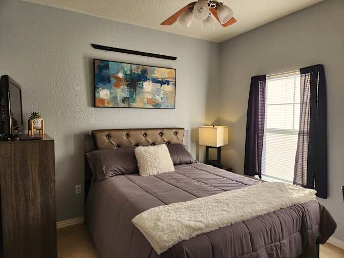 Jenn's room
