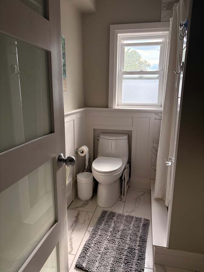 East End - Photo 5