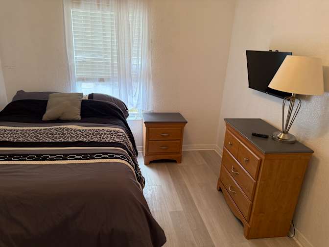 Julio's room