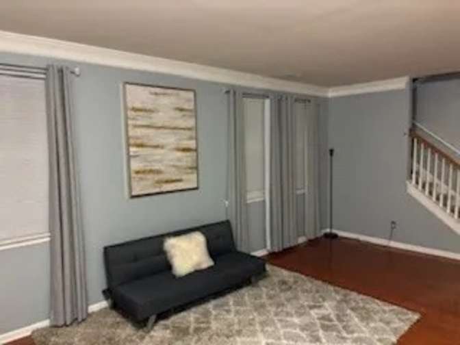 Alcove Rooms's room