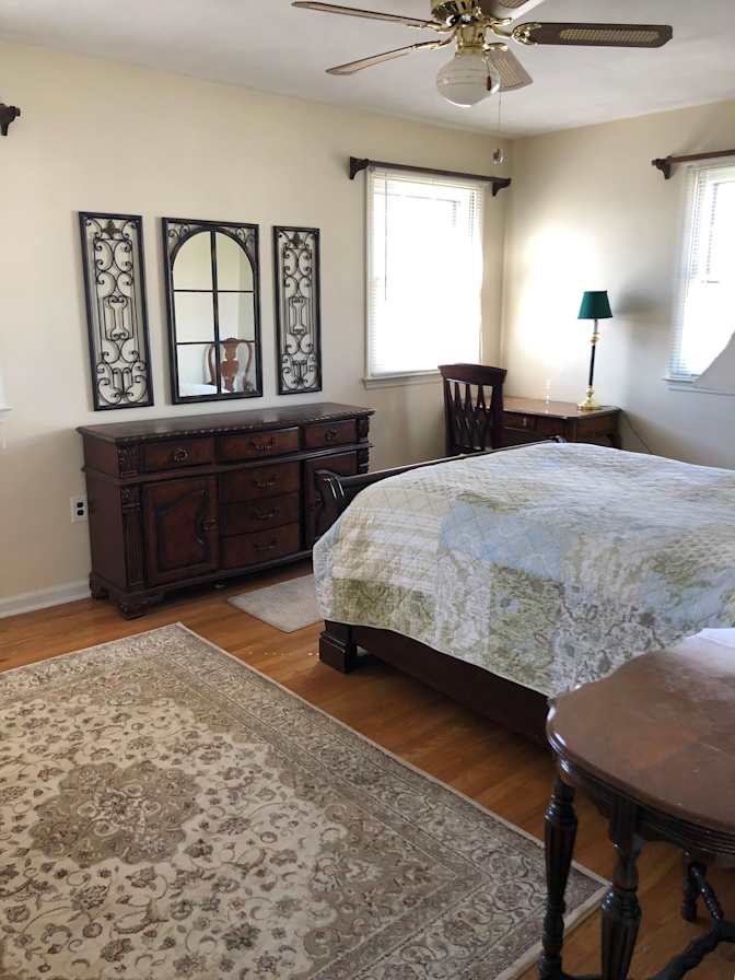 Gene's room
