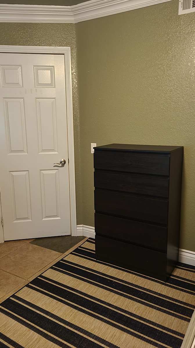 Gwen's room