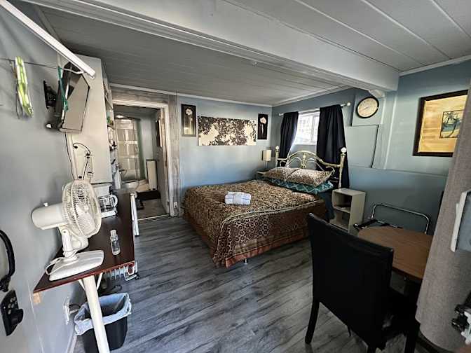 Anita's room