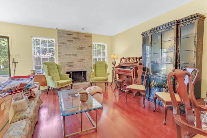Johnson Marshall's room