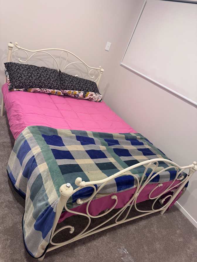Loveya singh's room