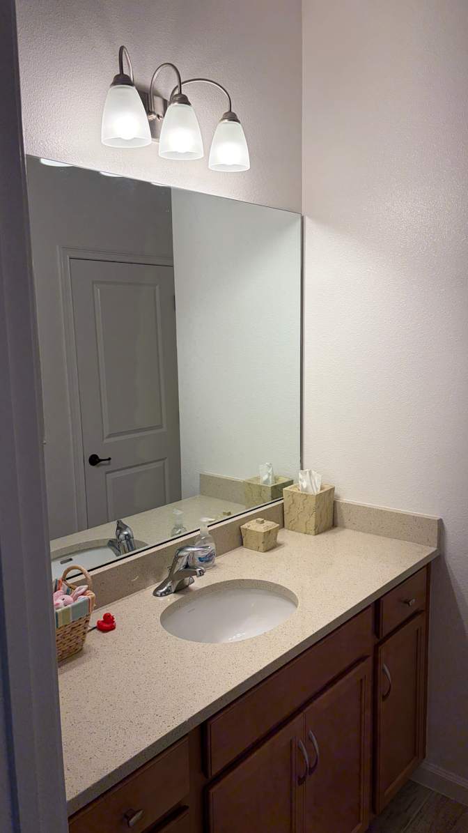 Lindsay Morris's room