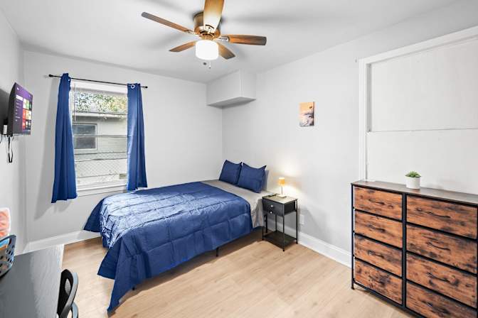 PadSplit's room