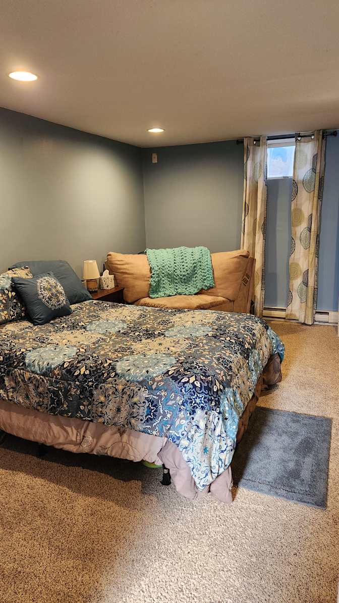 Gina's room