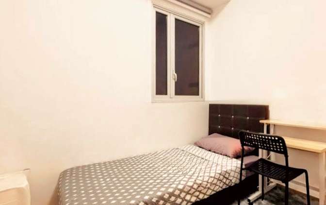Jolyn's room