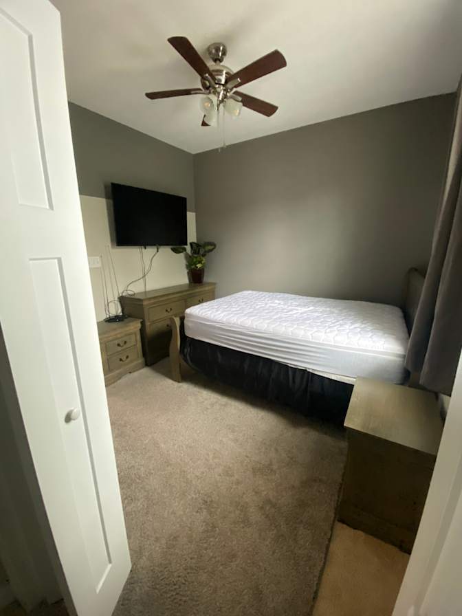 Nancy E's room