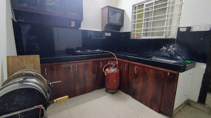 Chinnu's room
