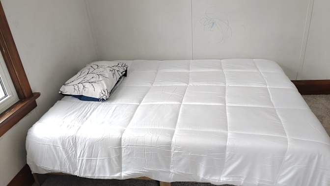 Freddy's room