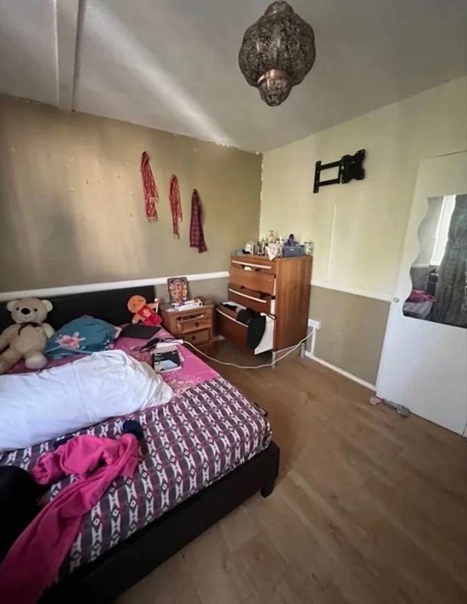 Shamaine's room