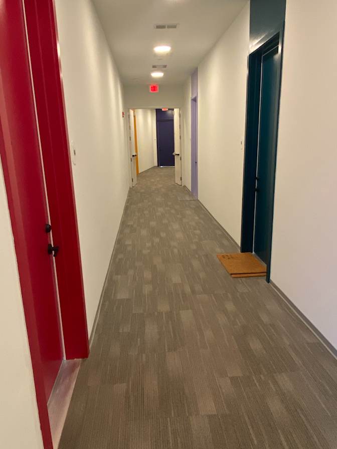 Alcove Rooms's room
