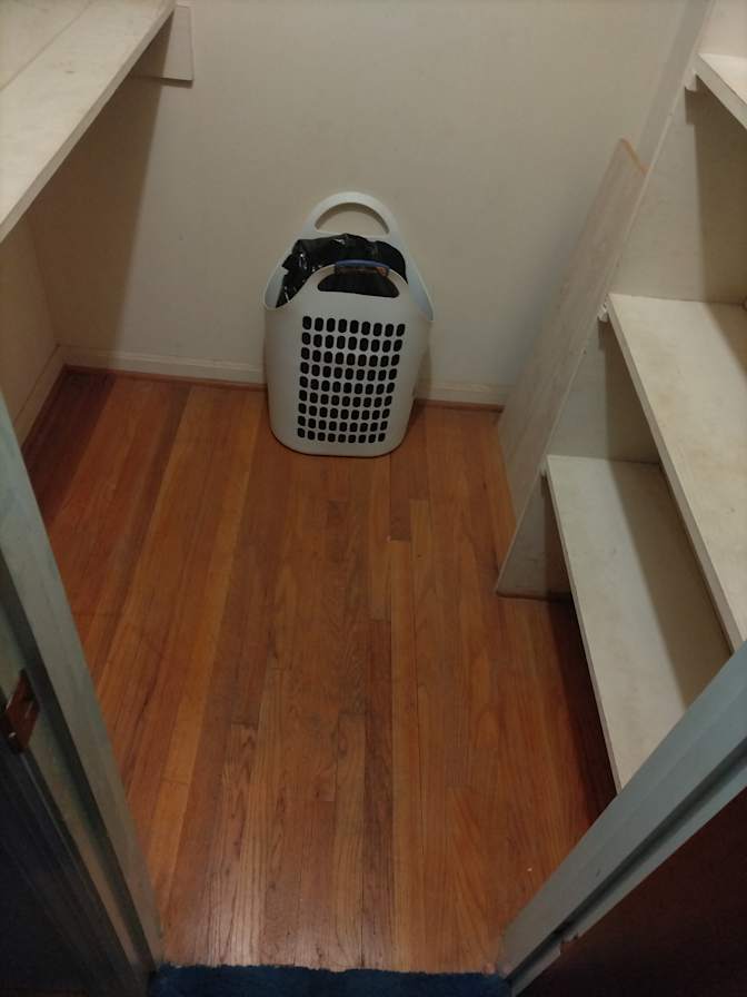 Peacefull home's room
