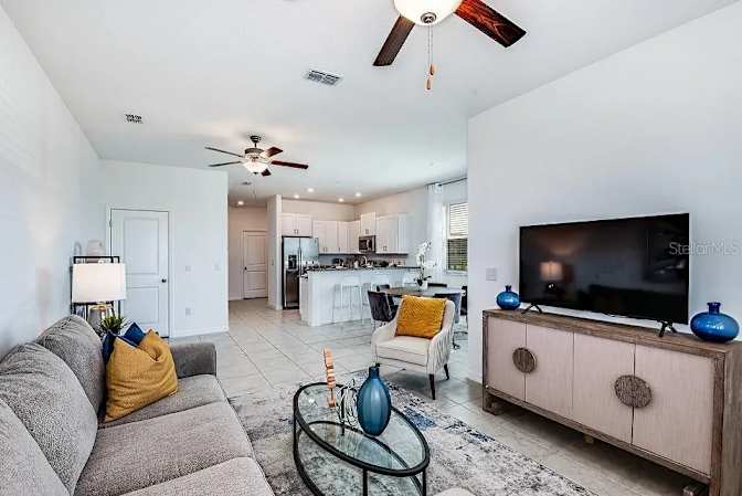 shari leiterman's room