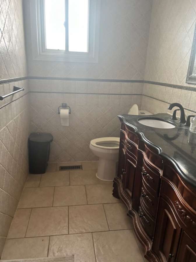 Destiny's room
